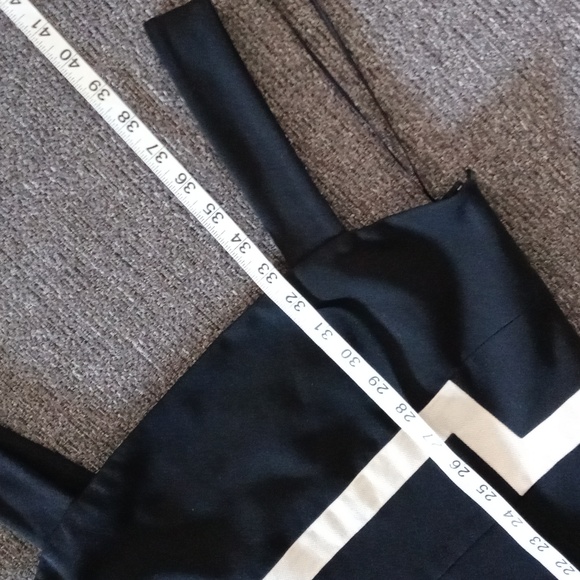 🖤Diane Von Furstenberg🖤 - Black/Ivory Tai Stretch Dress - Picture 14 of 14